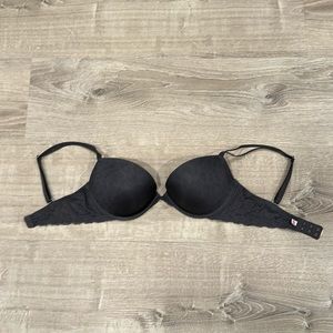 Victoria’s Secret Pink Push Up Bra Size 34D